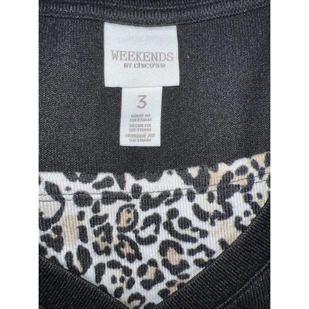 Weekends Chicos Sweater XL (3) Black Lagenlook W/Animal Print Hem LS Knit Top